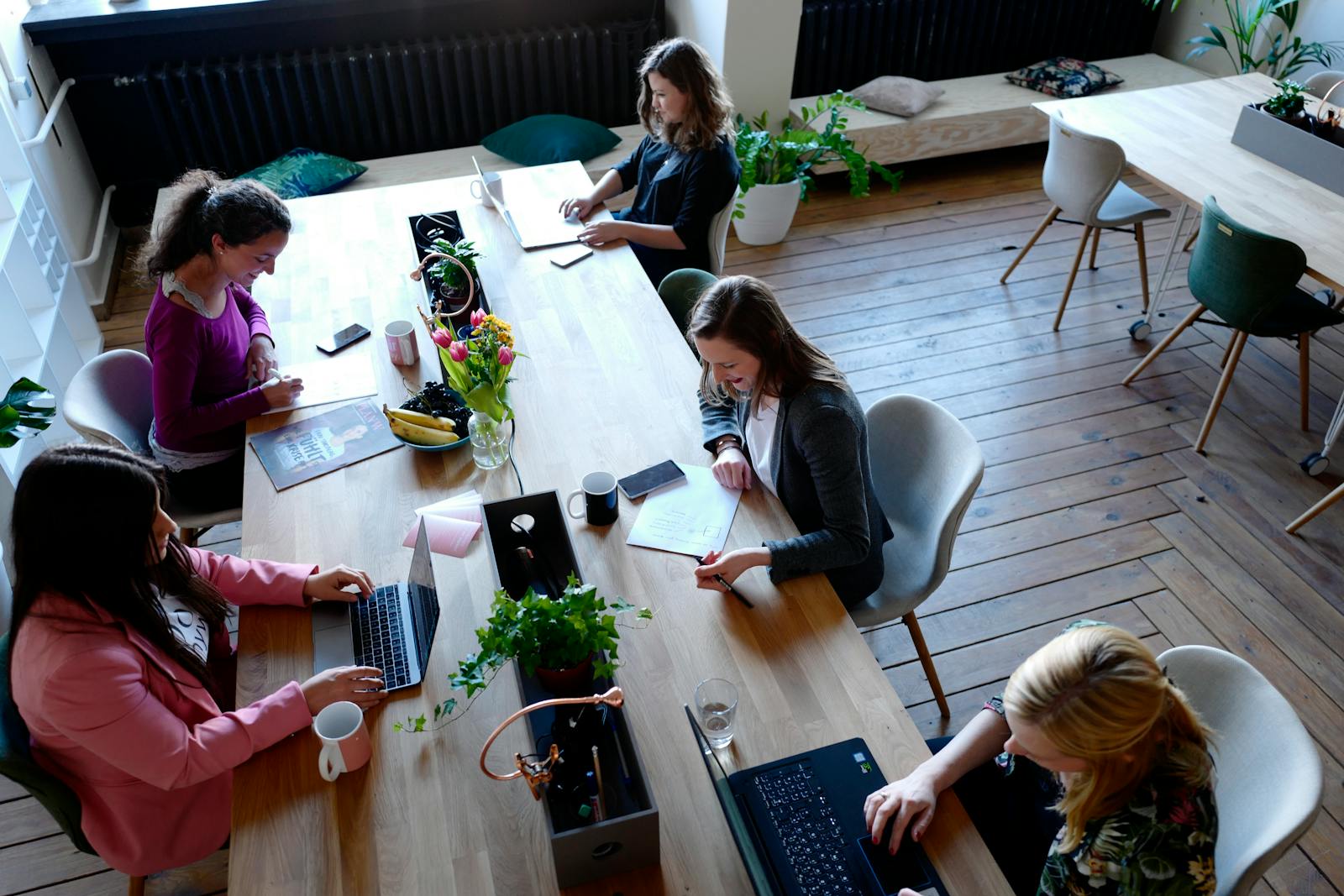 Shared Wi-Fi at Coworking Spaces? How a VPN Protects You